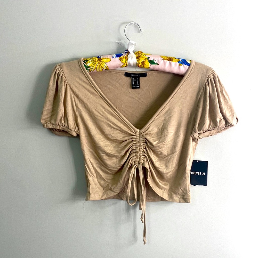Small tan scrunched middle crop top